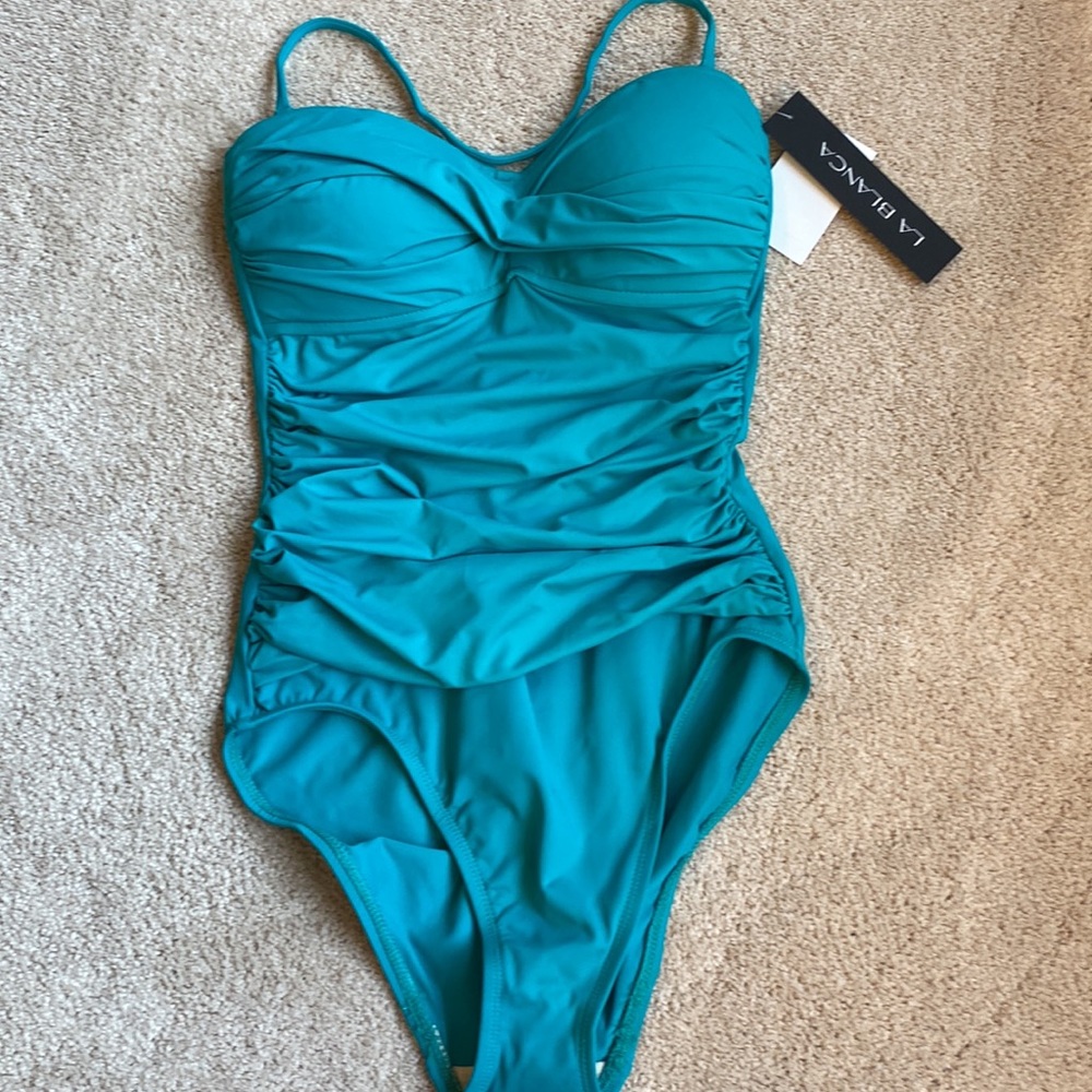 NWT LA BLANCA ONE-PIECE BATHING SUITE SIZE 6